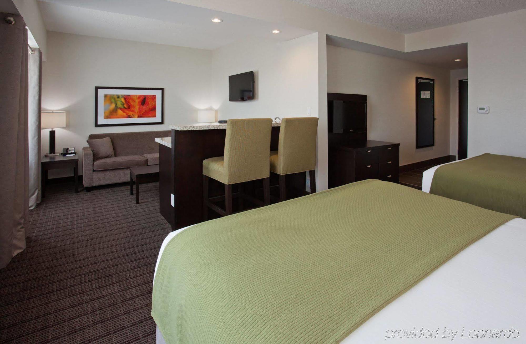 Holiday Inn Express & Suites New Liskeard Ruang foto
