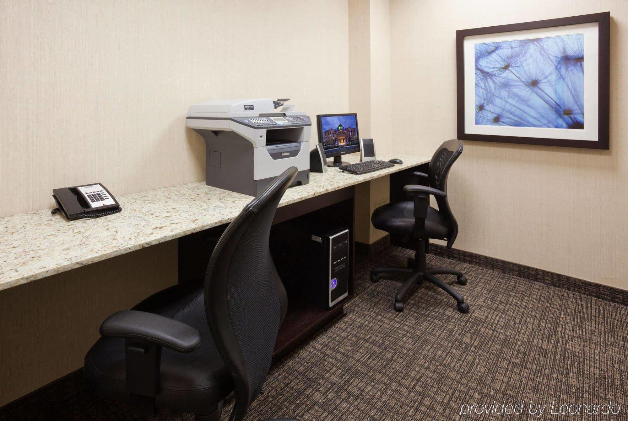Holiday Inn Express & Suites New Liskeard Fasilitas foto