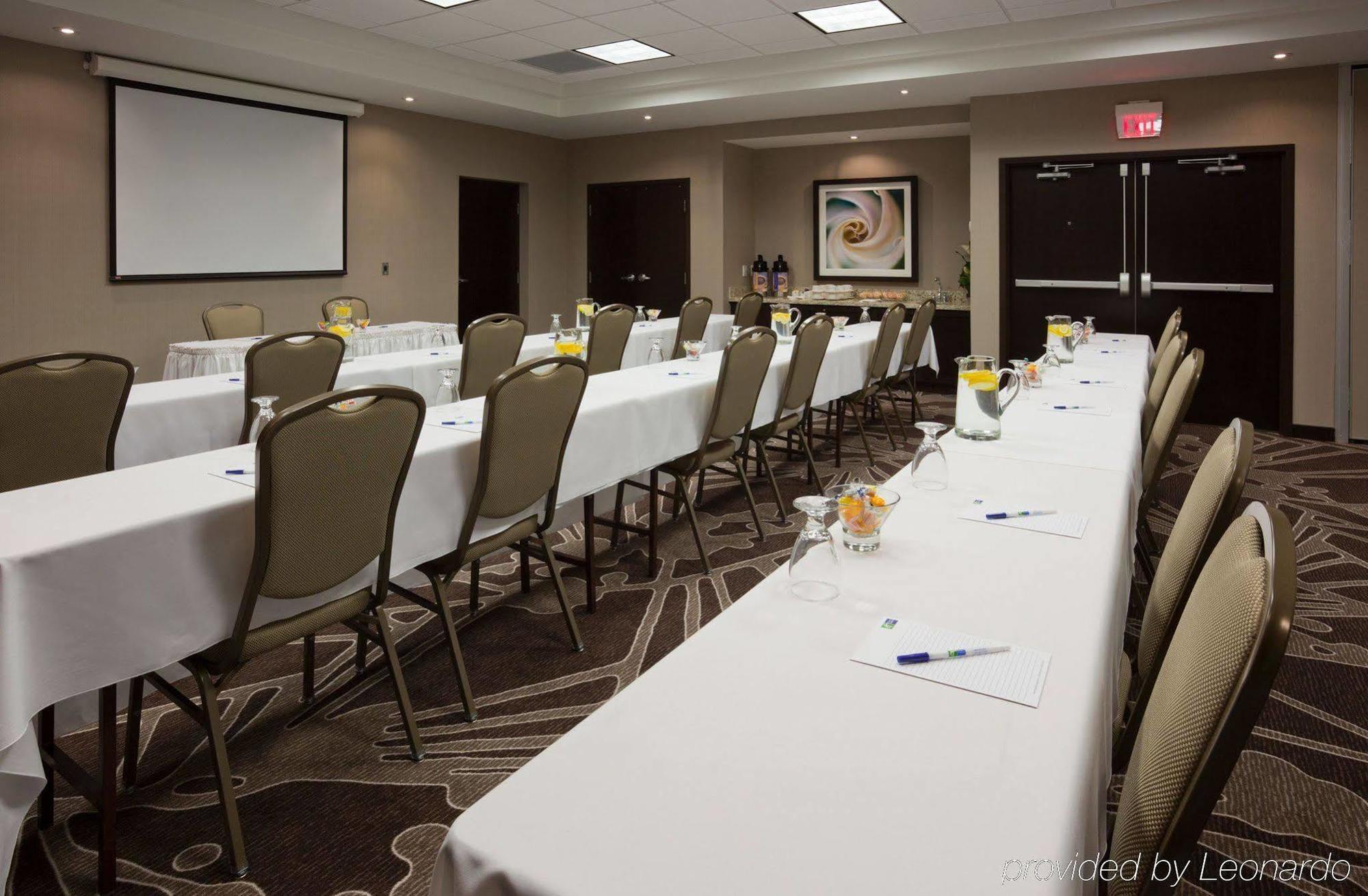 Holiday Inn Express & Suites New Liskeard Fasilitas foto